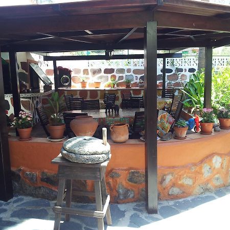 El Jardin Apartment Mogan Exterior photo